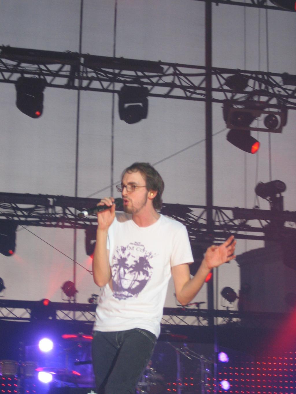 Image: 00-045-4e9fe7.jpg