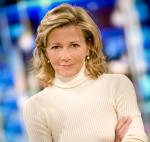 http://img23.xooimage.com/files/b/5/b/claire_chazal_000...chazal00-146041b.jpg