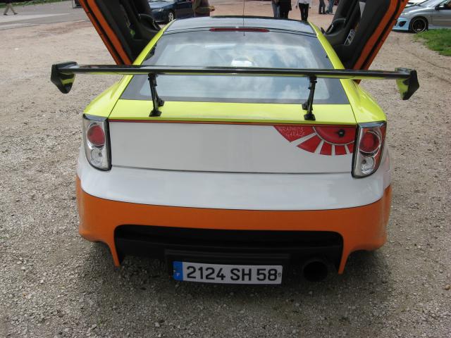 http://img23.xooimage.com/files/f/3/6/1813618006_1-3fbecf.jpg